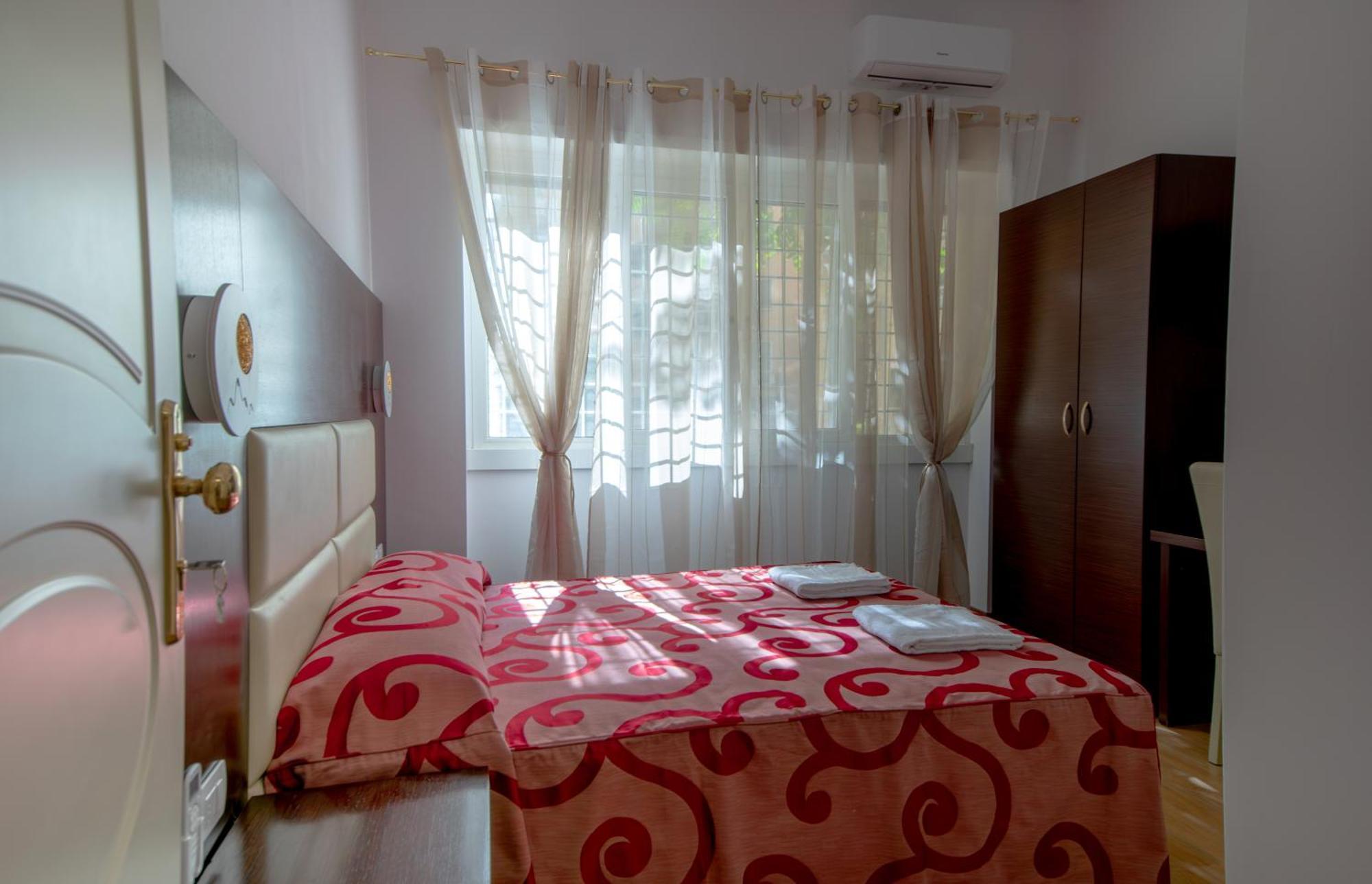 רומא Mbs Marconi Bridge Suites Guest House מראה חיצוני תמונה