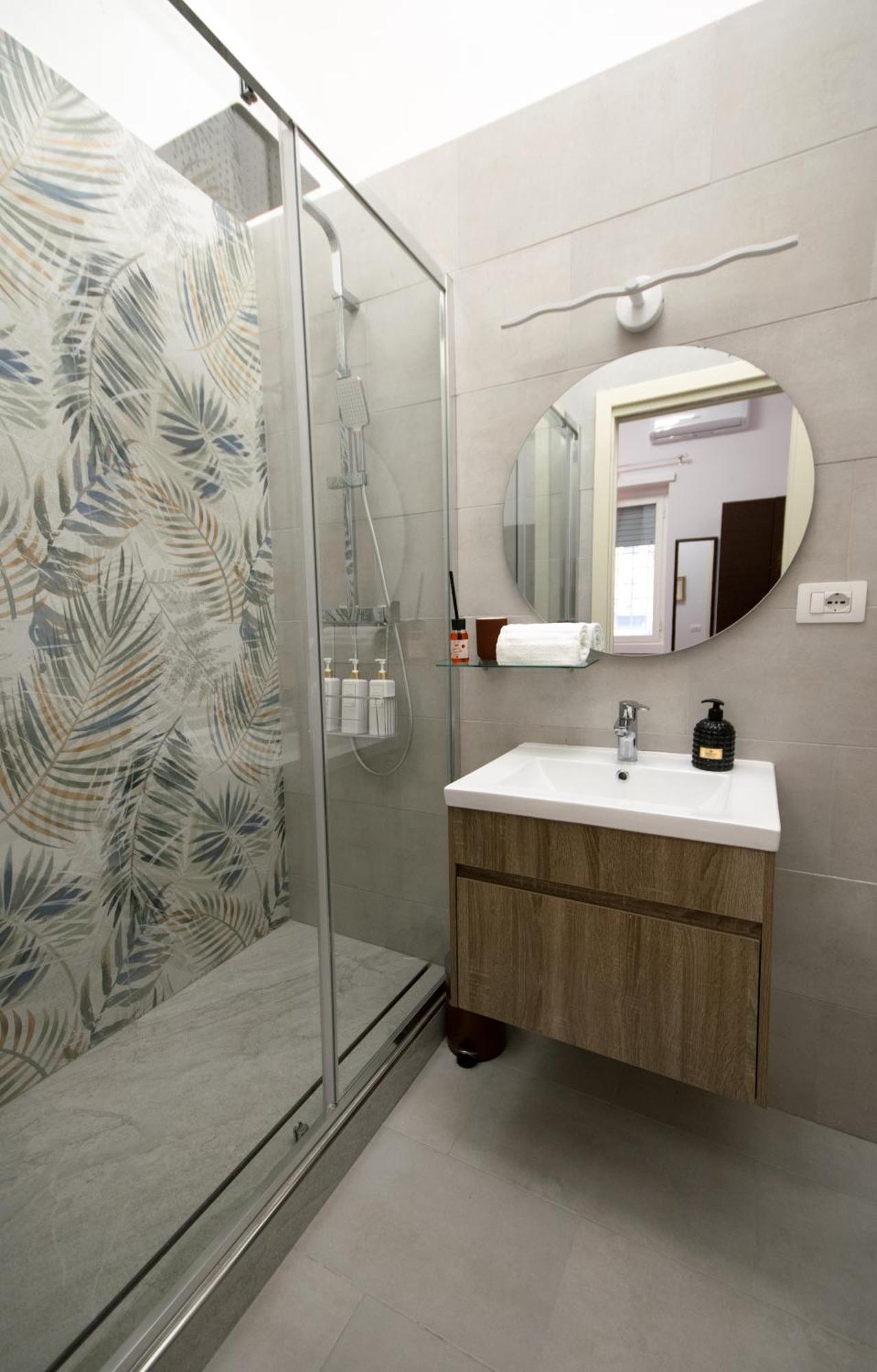 רומא Mbs Marconi Bridge Suites Guest House מראה חיצוני תמונה