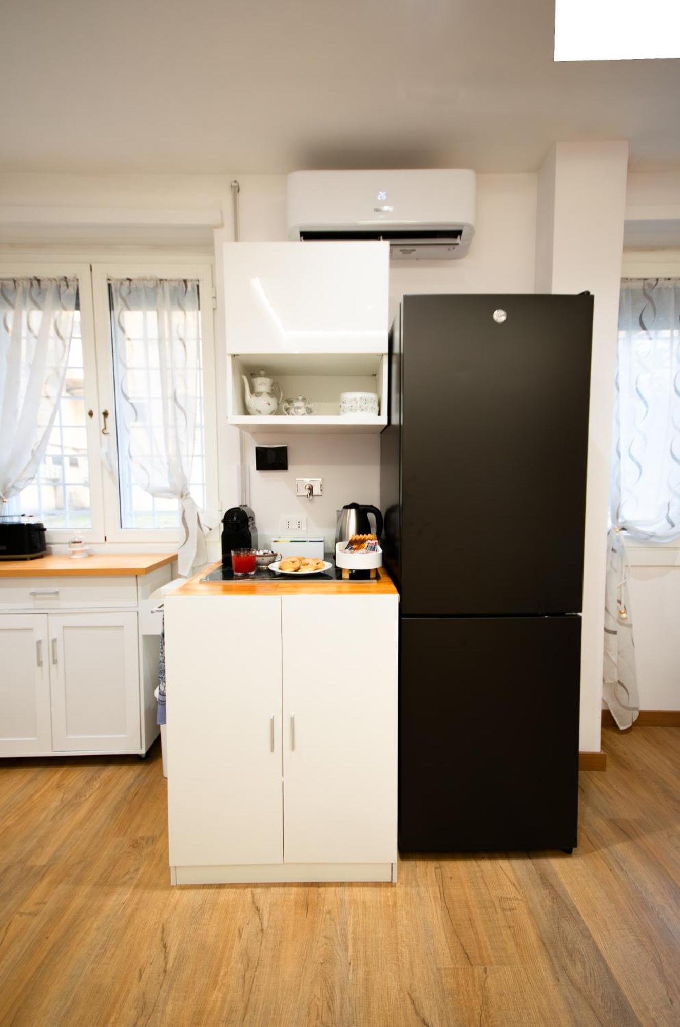 רומא Mbs Marconi Bridge Suites Guest House מראה חיצוני תמונה